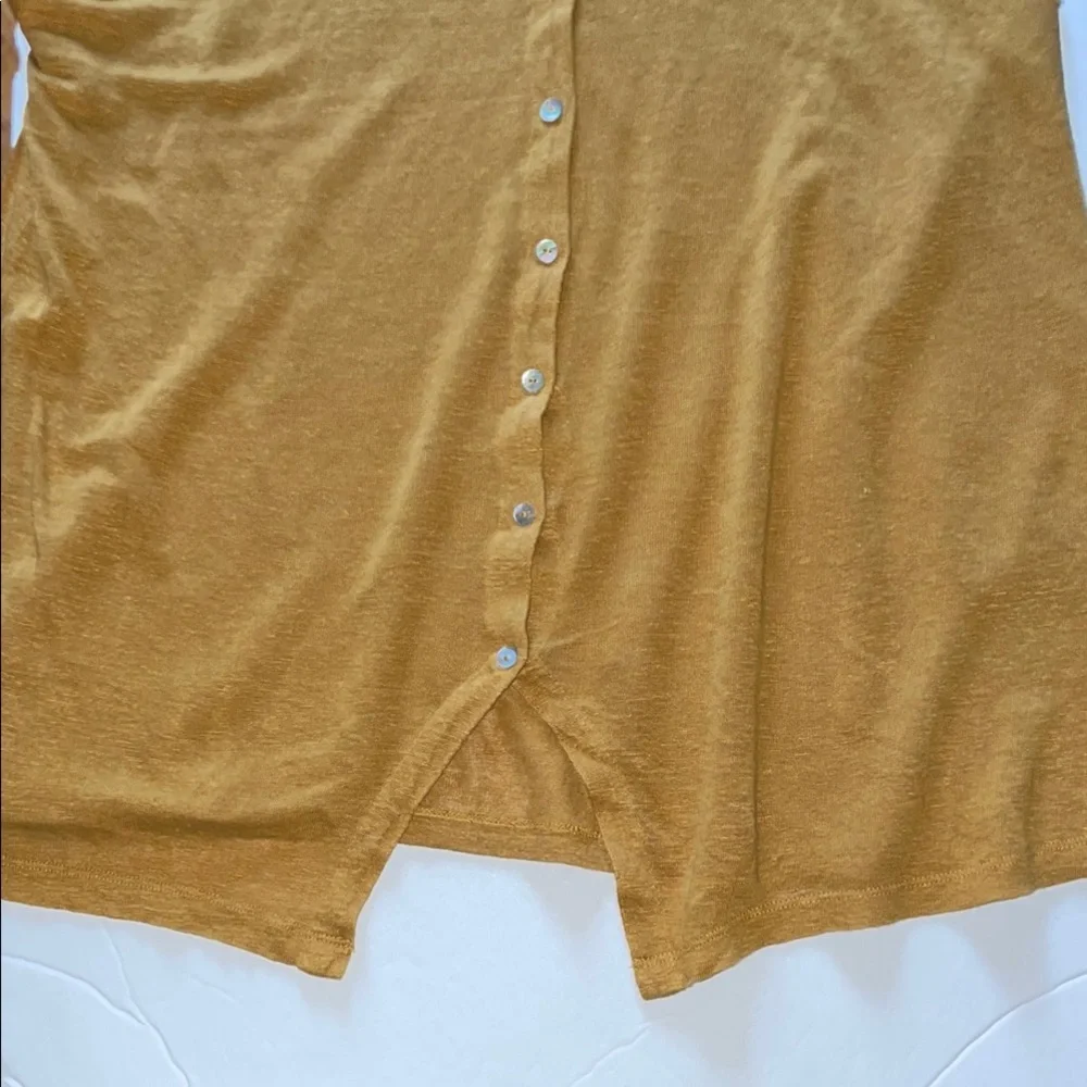 Tahari Mustard Yellow Women's Tunic Top - Picture 6 of 9